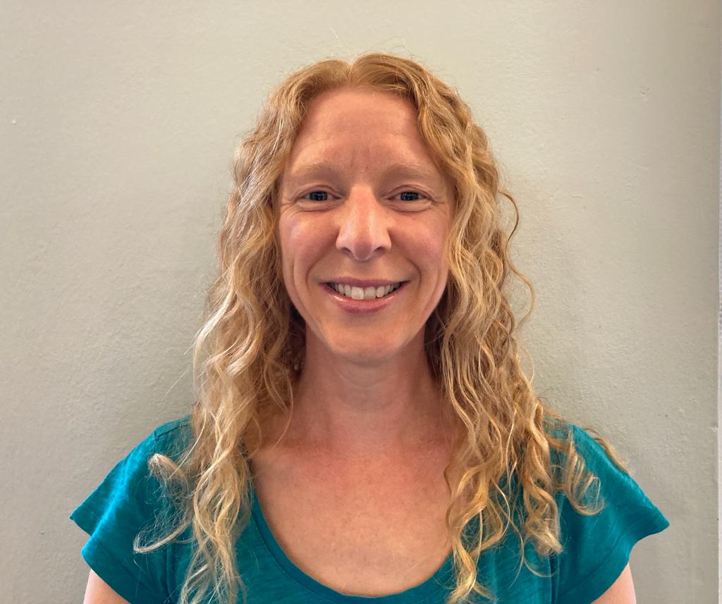 Nicola Redmond : Discipleship & Serving